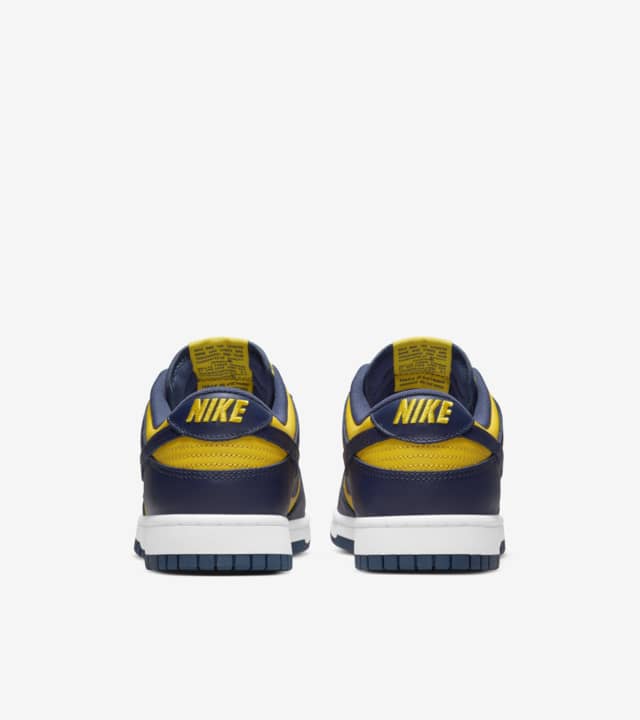 dunk low varsity maize price